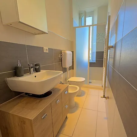 Appartme - Testi 182 * Milan